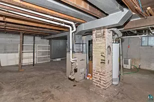614 Sparkman Ave, Duluth, MN 55803 - Photo 39