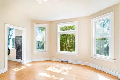 1323 W 1st St, Duluth, MN 55806 - Photo 15