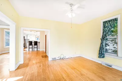 1323 W 1st St, Duluth, MN 55806 - Photo 21