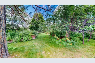 300 E 1st Ave, Grand Marais, MN 55604 - Photo 17
