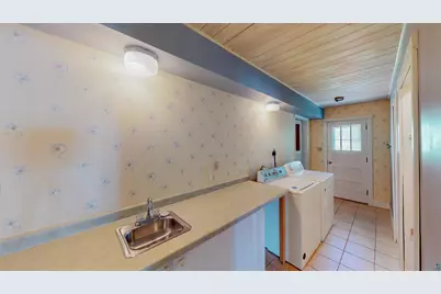 300 E 1st Ave, Grand Marais, MN 55604 - Photo 11