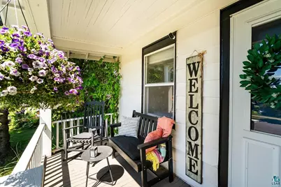 4731 Oneida St, Duluth, MN 55804 - Photo 3