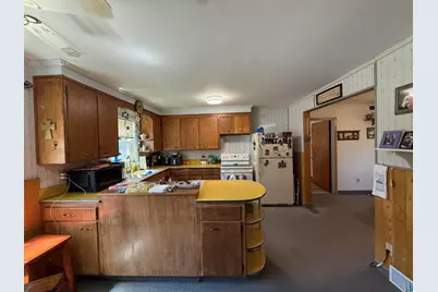5475 Carnation Ave, Virginia, MN 55792 - Photo 9