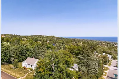 1410 Fern Ave, Duluth, MN 55805 - Photo 33