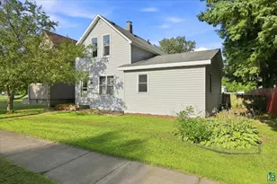 2009 Washington Ave, Superior, WI 54880 - Photo 1