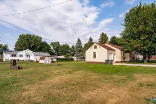 2113 Selmser Ave, Cloquet, MN 55720 - Photo 5