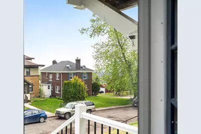 1907 E 5th St, Duluth, MN 55812 - Photo 15