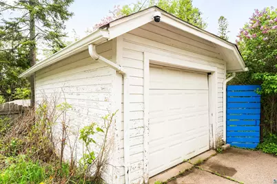 1907 E 5th St, Duluth, MN 55812 - Photo 53