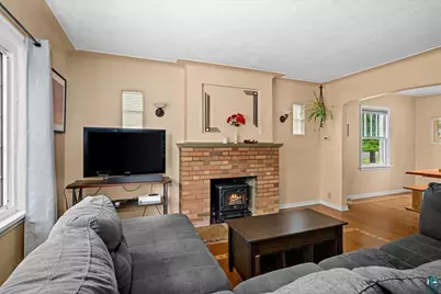 2346 Wilkyns Ave, Duluth, MN 55803 - Photo 5