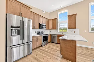 8602 Maynard Pl, Duluth, MN 55808 - Photo 11