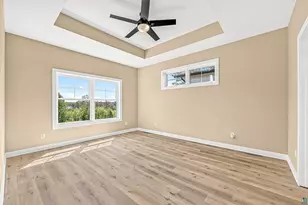 8602 Maynard Pl, Duluth, MN 55808 - Photo 13