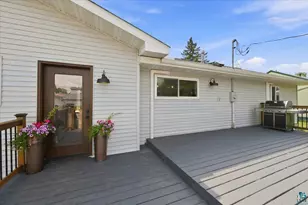 915 9th Ave, Two Harbors, MN 55616 - Photo 33