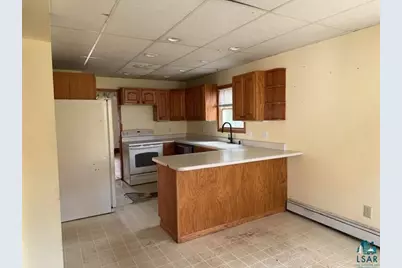 520 NW 3rd St NW, Chisholm, MN 55719 - Photo 3