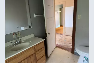 520 NW 3rd St NW, Chisholm, MN 55719 - Photo 9