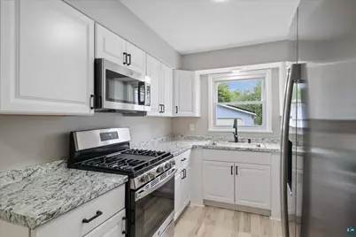 505 W Orange St, Duluth, MN 55811 - Photo 23