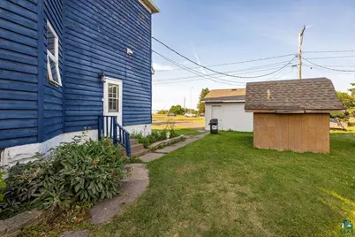 1701 E 3rd St, Superior, WI 54880 - Photo 33