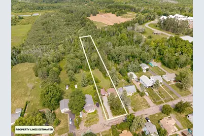 57 W Chisholm St, Duluth, MN 55803 - Photo 9