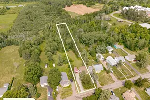 57 W Chisholm St, Duluth, MN 55803 - Photo 9
