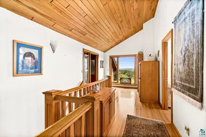 3364 W Tischer Rd, Duluth, MN 55804 - Photo 29
