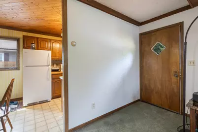 38 Maple Ave, Superior, WI 54880 - Photo 15