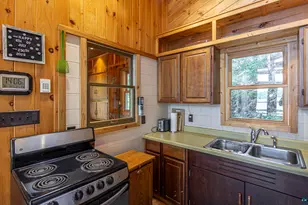14653 & 14655 Hulstrand Rd, Ely, MN 55731 - Photo 9