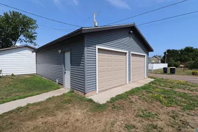 116 14th Ave E, Ashland, WI 54806 - Photo 5