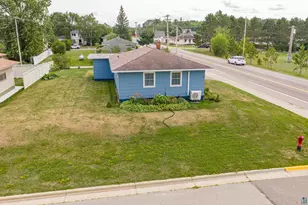 308 S 8th Ave E, Ely, MN 55731 - Photo 5