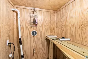 1126 North 6th Ave E, Duluth, MN 55805 - Photo 25