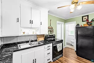 1126 North 6th Ave E, Duluth, MN 55805 - Photo 9