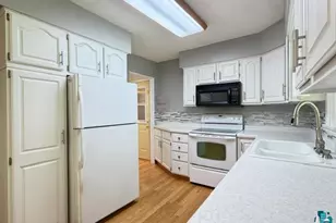 4021 Haines Rd, Hermantown, MN 55811 - Photo 5
