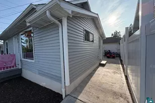 815 7th St, Two Harbors, MN 55616 - Photo 23