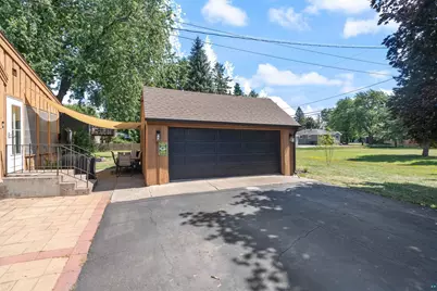 2 Royalton Rd, Superior, WI 55880 - Photo 9