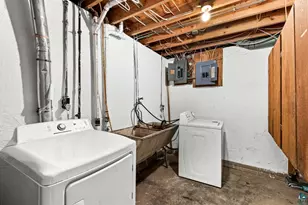 552 W Faribault St, Duluth, MN 55803 - Photo 41