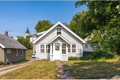2211 W 7th St, Duluth, MN 55806 - Photo 1