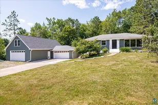 4115 Chambersburg Ave, Duluth, MN 55811 - Photo 1