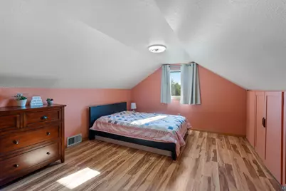 5401 Morris Thomas Rd, Hermantown, MN 55810 - Photo 17