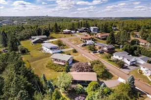 324 Howtz St, Duluth, MN 55811 - Photo 43