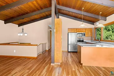 324 Howtz St, Duluth, MN 55811 - Photo 11