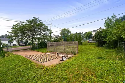 718 N 1st Ave E, Duluth, MN 55805 - Photo 47