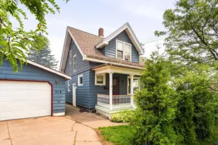 718 N 1st Ave E, Duluth, MN 55805 - Photo 35