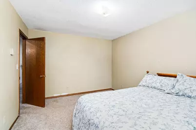 219 W Morgan St, Duluth, MN 55811 - Photo 21