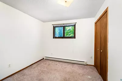219 W Morgan St, Duluth, MN 55811 - Photo 31