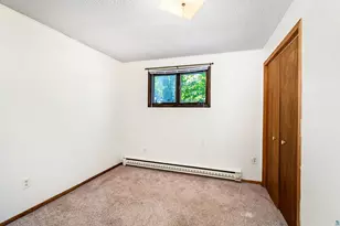 219 W Morgan St, Duluth, MN 55811 - Photo 31