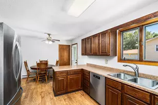 219 W Morgan St, Duluth, MN 55811 - Photo 15