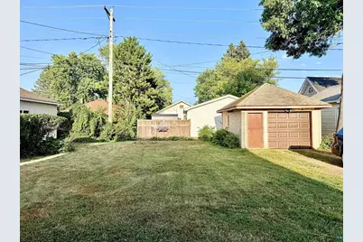 338 6th St, Cloquet, MN 55720 - Photo 9