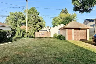 338 6th St, Cloquet, MN 55720 - Photo 9