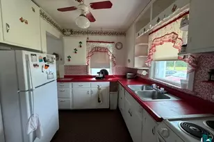 997 S Gary St, Calumet, MN 55716 - Photo 3