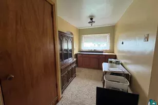 997 S Gary St, Calumet, MN 55716 - Photo 5
