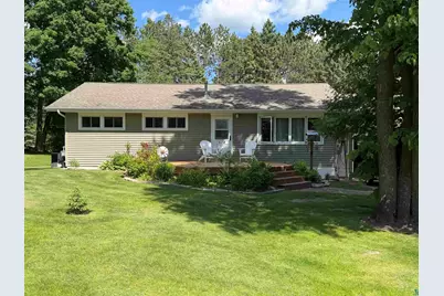 818 24th St, Cloquet, MN 55720 - Photo 1