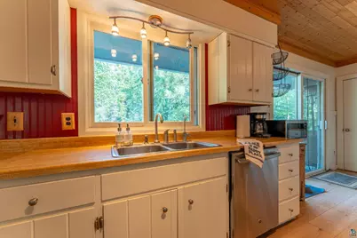 214 Cedar Ln, Ely, MN 55731 - Photo 15
